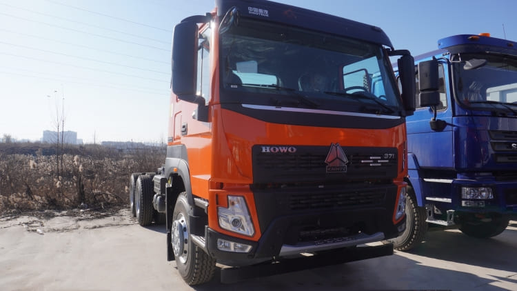 Sinotruk Howo Truck Tractor Head 6x4 for Sale in Zimbabwe
