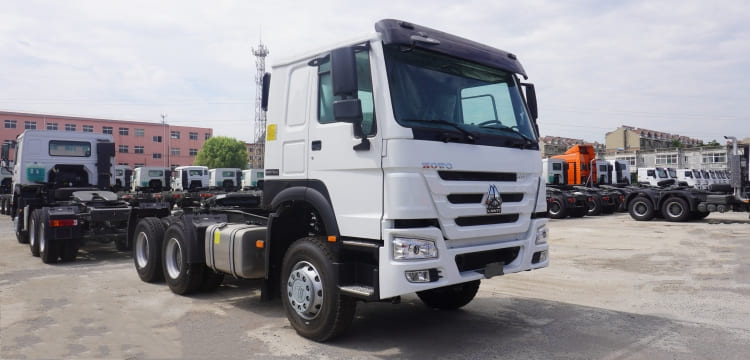 Howo Sinotruk Tractor Head Truck 371hp for Sale in Zimbabwe Bulaway
