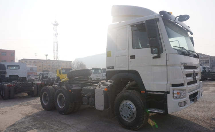 Sinotruk Howo Truck Tractor 430 for Sale in Zimbabwe