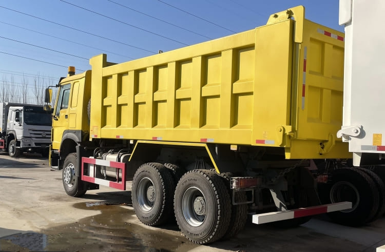 Howo Sinotruk 371 Tipper Trucks for Sale in Zimbabwe