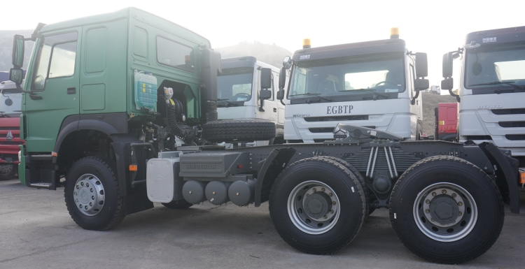 Sinotruk Howo 371 6x4 Tractor Truck for Sale in Zimbabwe Bulaway