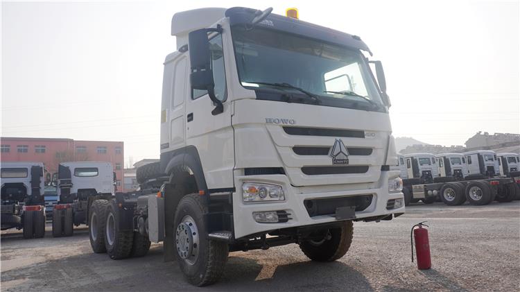 Sinotruk Howo Tractor Truck for Sale Price in Zimbabwe