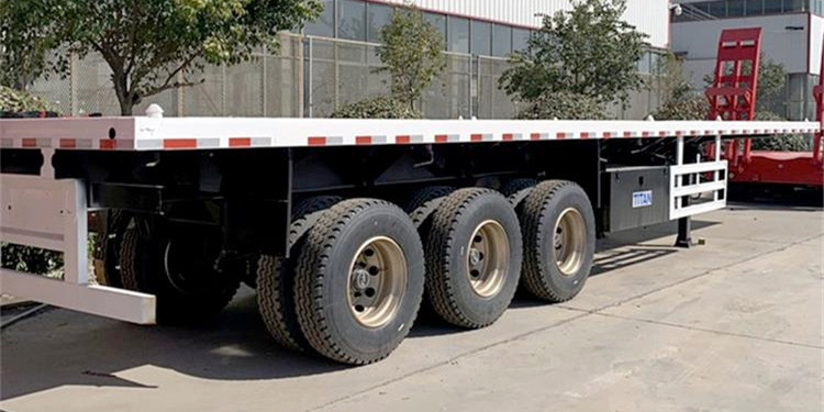 Tri Axle 40 Foot Container Flat Bed Trailer for Sale Price in Zimbabwe Gweru