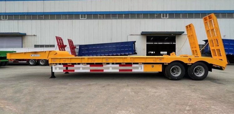 Semi Low Bed Trailer Price in Zimbabwe Mutare | 50 Ton Low Bed Trailer Truck | 2 Axle Low Bed Trailer