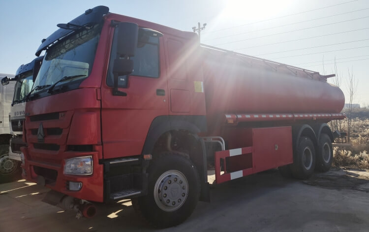 Fuel Tanks for Sale in Zimbabwe | Howo Fuel Tanker Truck Price | Howo Sinotruk 371