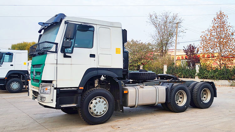 Sinotruk Howo 6x4 Tractor Truck | Howo 400 for Sale in Zimbabwe