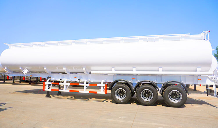 3 Axle Gasoline Tanker Trailer - Gasoline Tanker for Sale in Zimbabwe