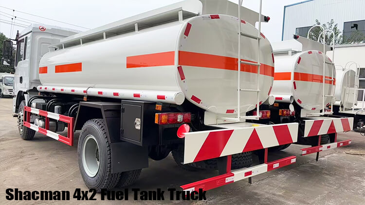 L3000 4x2 20cbm Shacman Fuel Tank Truck for Sale in Zimbabwe