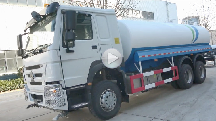 Sinotruk HOWO Fuel/oil/petrol tanker truck trailer for Sale in Zimbabwe