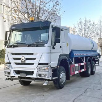 Howo 371 Water Sprinkler Tank Truck 