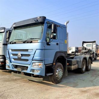 Howo 371 Truck Tractor 6x4 