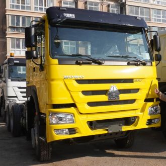 Howo 6x4 400 Tractor Head