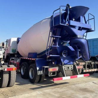 Howo Concrete Mixer Truck Price