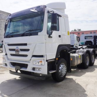 Sinotruk Howo 420 6x4 Tractor Head